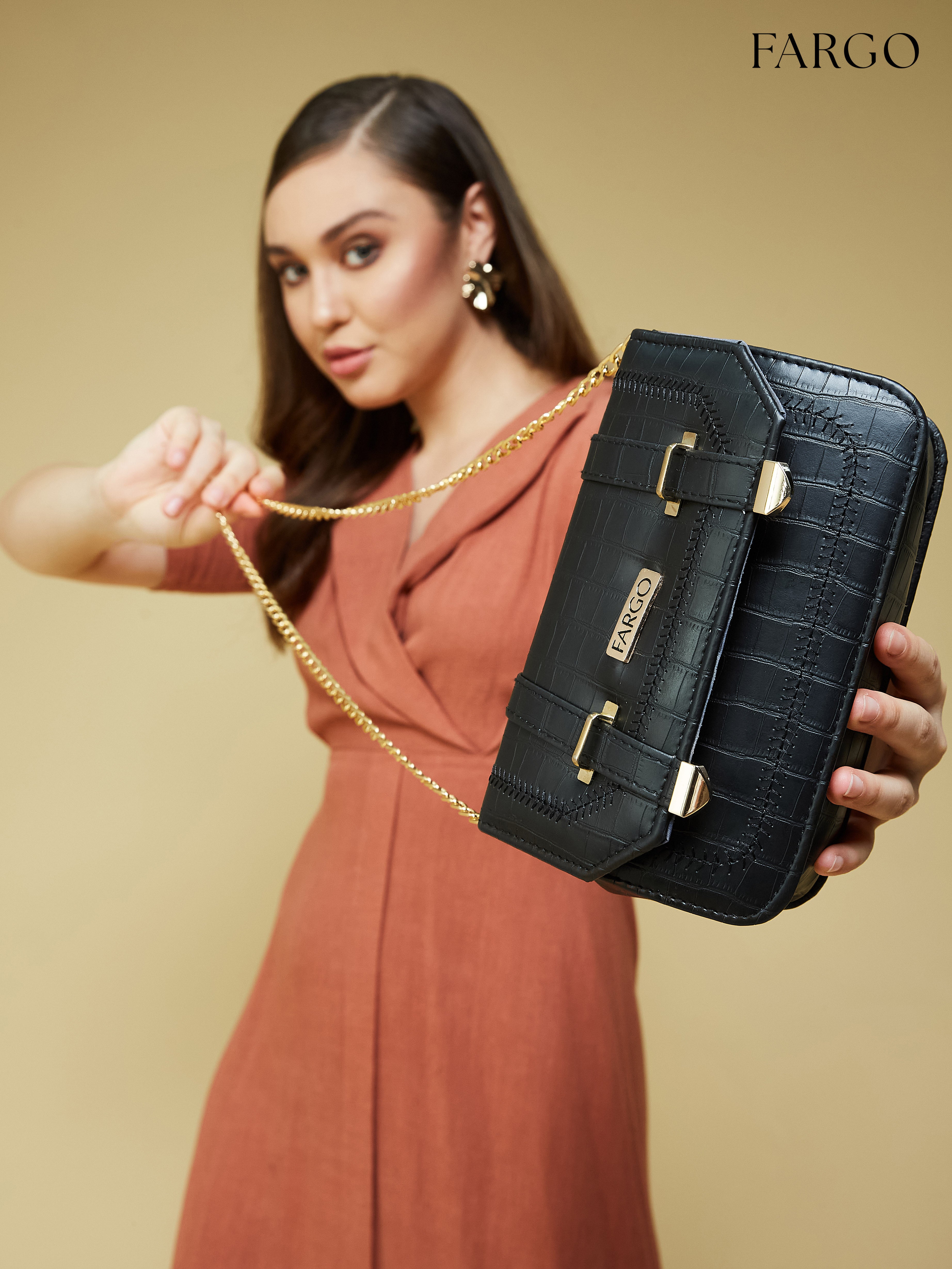 croco Vegan Leather Black Women's crossbody bag