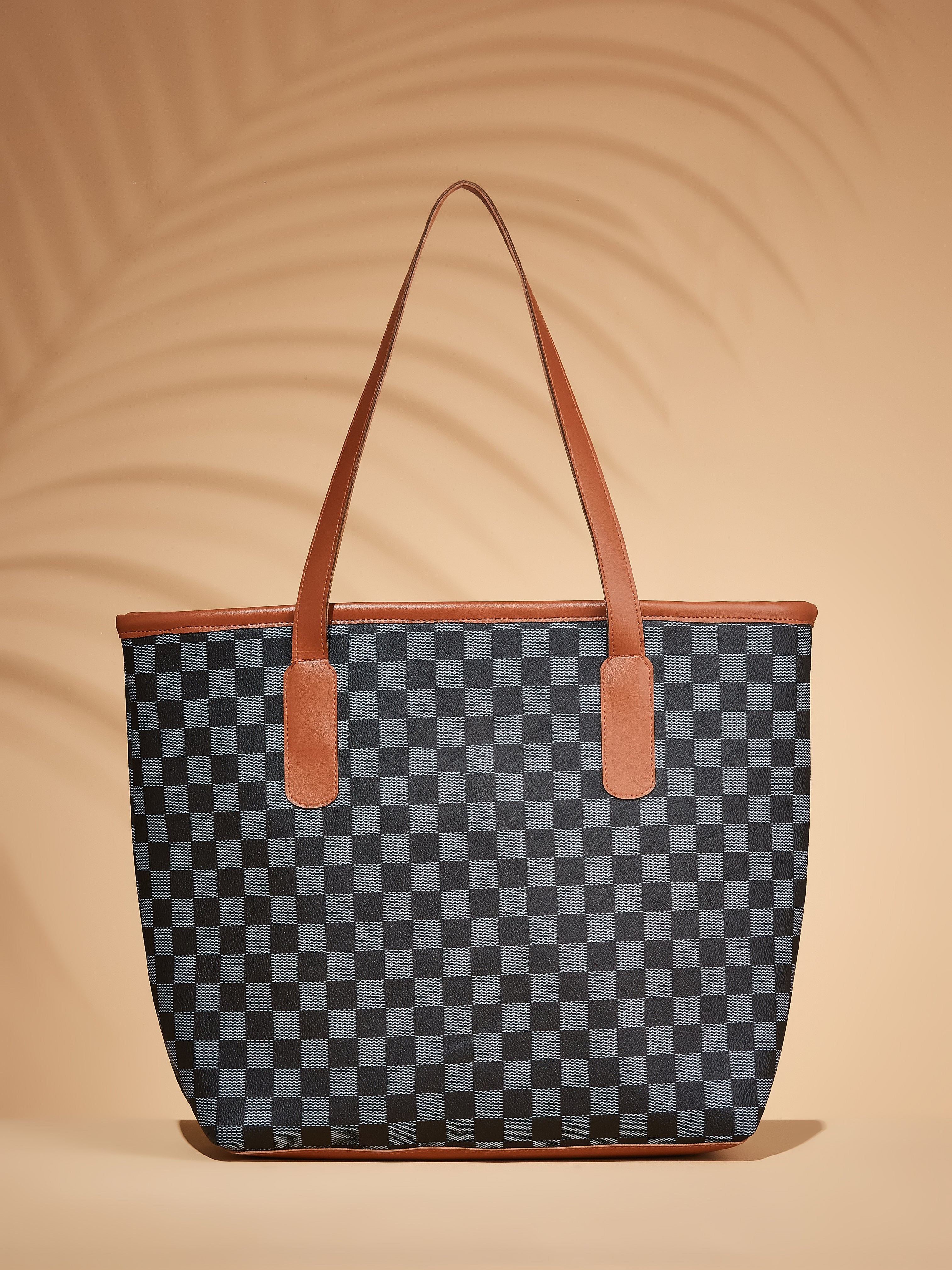 vegan leather Lulu Black women's Tote bag